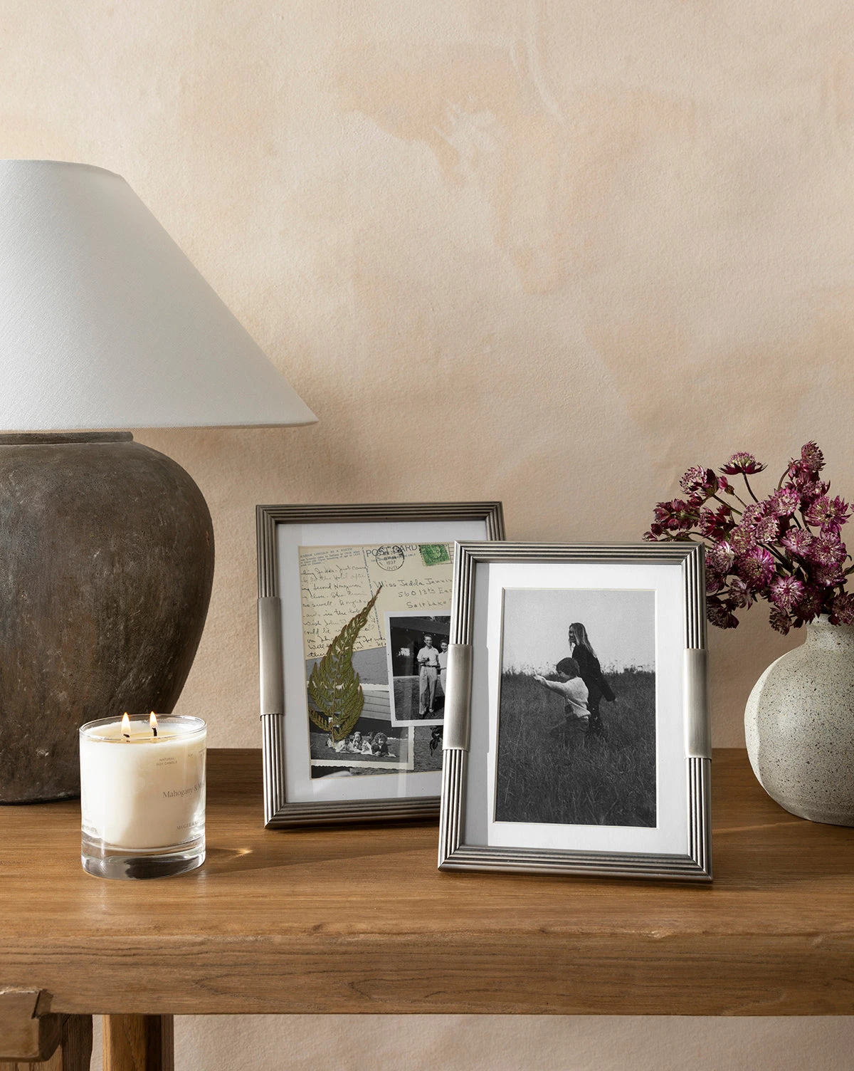 Fluted Metal Frame 5 Fluted Metal Frame - Image 3