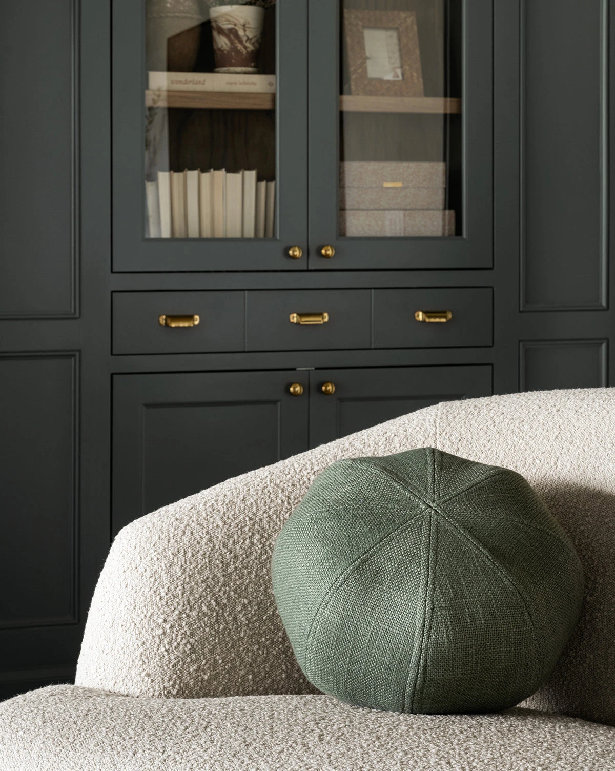 Neve Round Pillow 4 Neve Round Pillow - Image 2