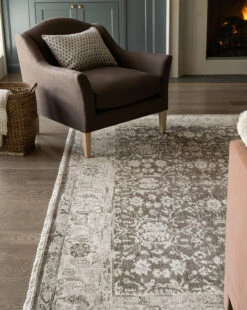 Concetta Hand-Knotted Wool Rug 14 Concetta Hand-Knotted Wool Rug -Bloomingville Shop Catalogue Shoot 171