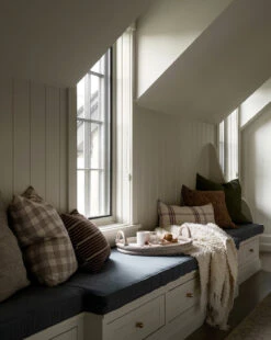 Beatrice Wool Throw -Bloomingville Shop Catalogue Shoot 61