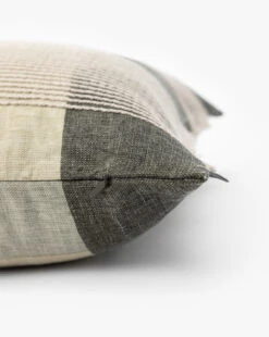 Henderson Pillow Cover -Bloomingville Shop HendersonPillowCover MPLW1414 GGR 16x20 D1 T