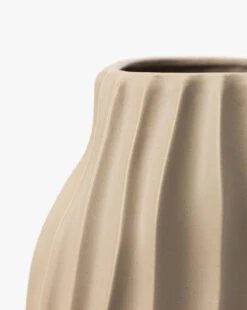 Bloomingville Ione Fluted Vase 7 Bloomingville Ione Fluted Vase -Bloomingville Shop IoneFlutedVase MDCR2753 TAN OS D1 T