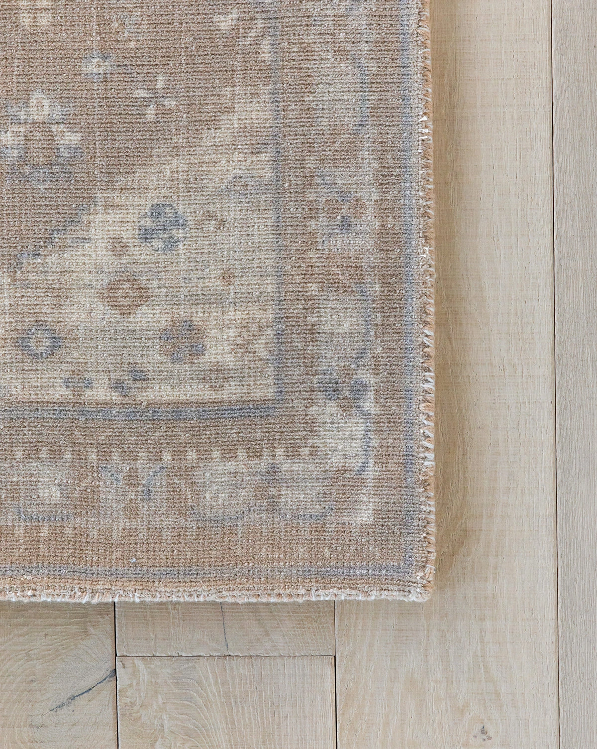 Zaragoza Hand-Tufted Wool Rug 7 Zaragoza Hand-Tufted Wool Rug - Image 5