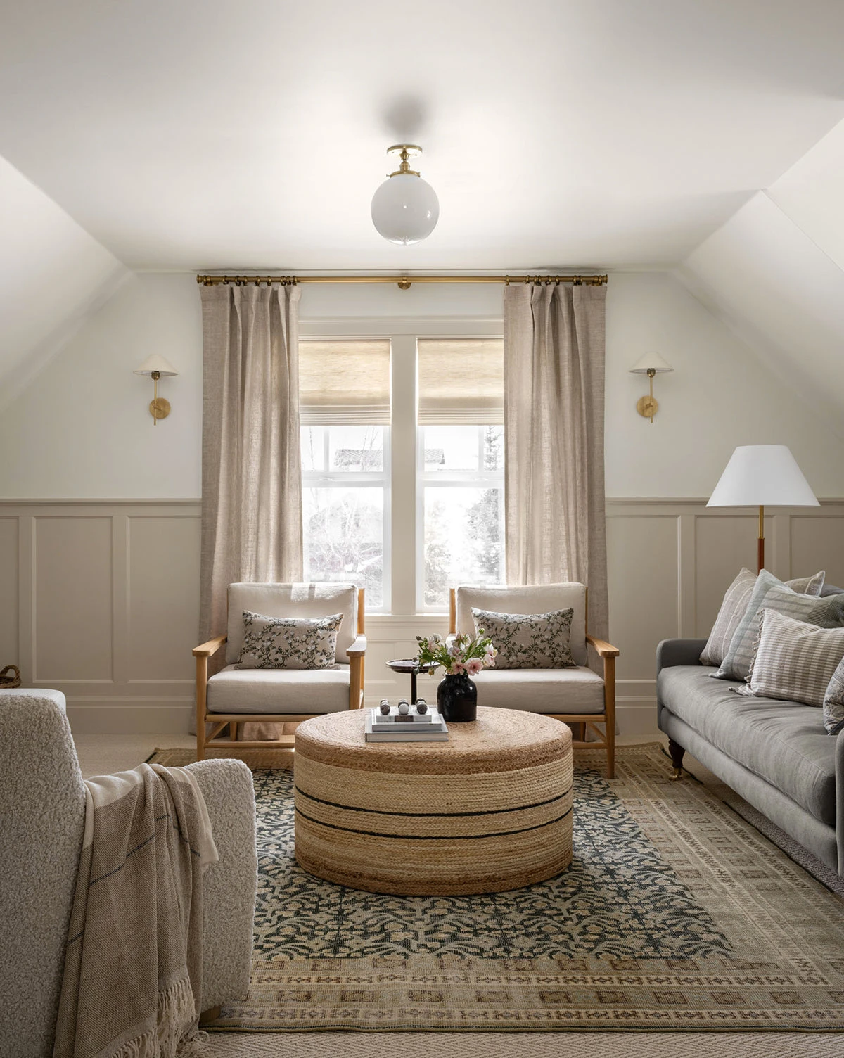 Evangeline Hand-Knotted Wool Rug 6 Evangeline Hand-Knotted Wool Rug - Image 4