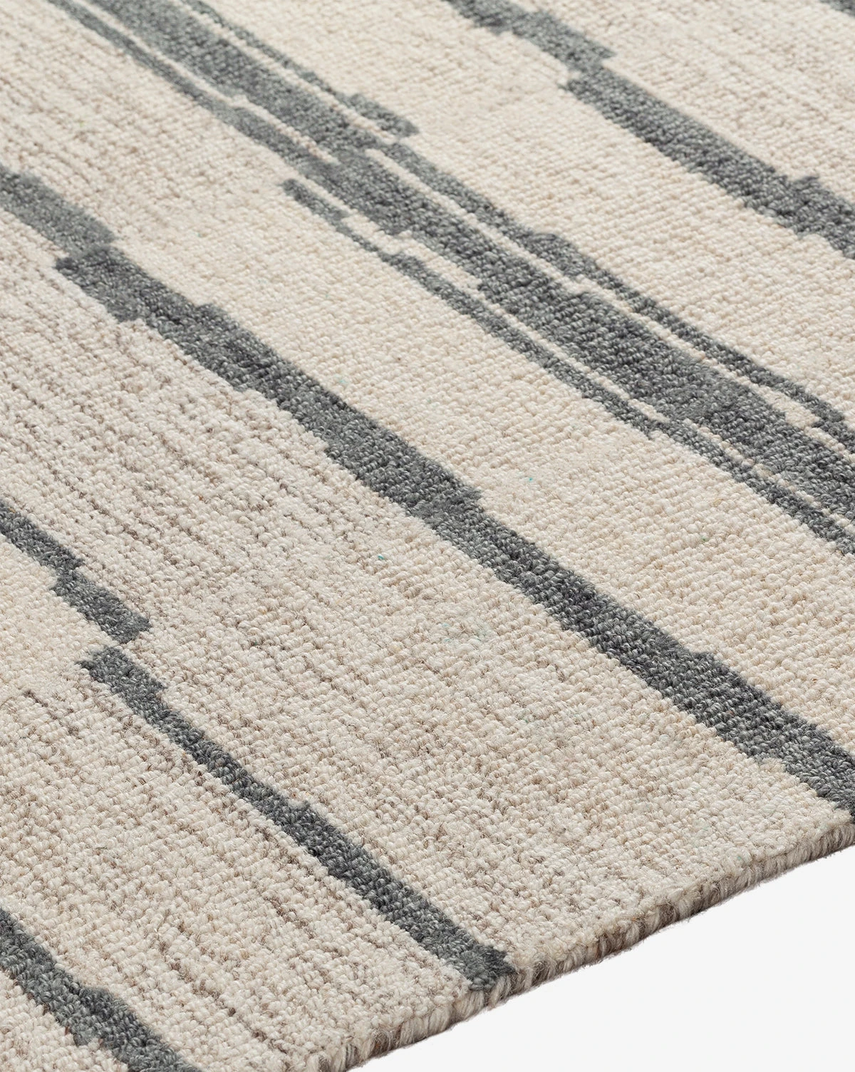 Virden Hand-Tufted Wool Rug 6 Virden Hand-Tufted Wool Rug - Image 4