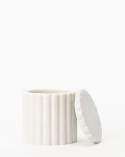 White Marble Canister 8 White Marble Canister -Bloomingville Shop WhiteMarbleCanister 1