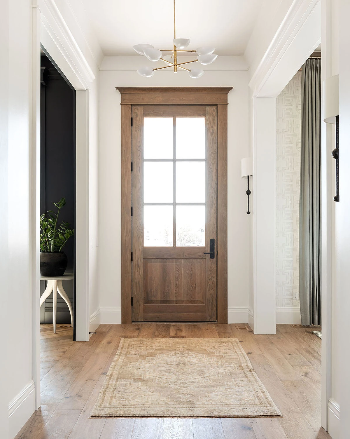 Graphic Large Two-Tier Chandelier 4 Graphic Large Two-Tier Chandelier - Image 2